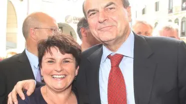 Floriana Casellato ieri con il segretario del Pd Bersani