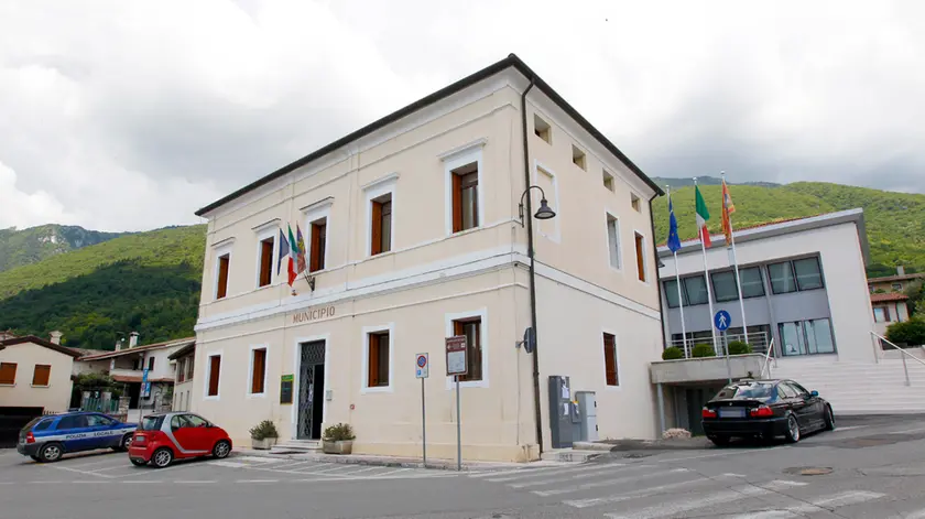 Borghesi Borso Del Grappa incidente in municipio
