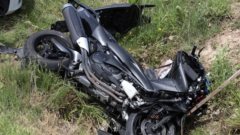 filippi agenzia foto film fagare incidente stradale via baracca