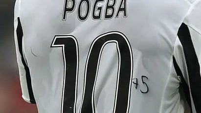 TURIN, ITALY - OCTOBER 25: A particular of the t-shirt of Paul Pogba of Juventus FC with the number 10 + 5 during the Serie A match between Juventus FC and Atalanta BC at Juventus Arena on October 25, 2015 in Turin, Italy. (Photo by Valerio Pennicino/Getty Images)