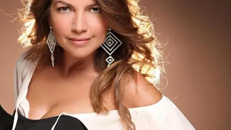 La cantante Cristina D'Avena in una foto d'archivio. ANSA/UFFICIO STAMPA +++ NO SALES, EDITORIAL USE ONLY +++