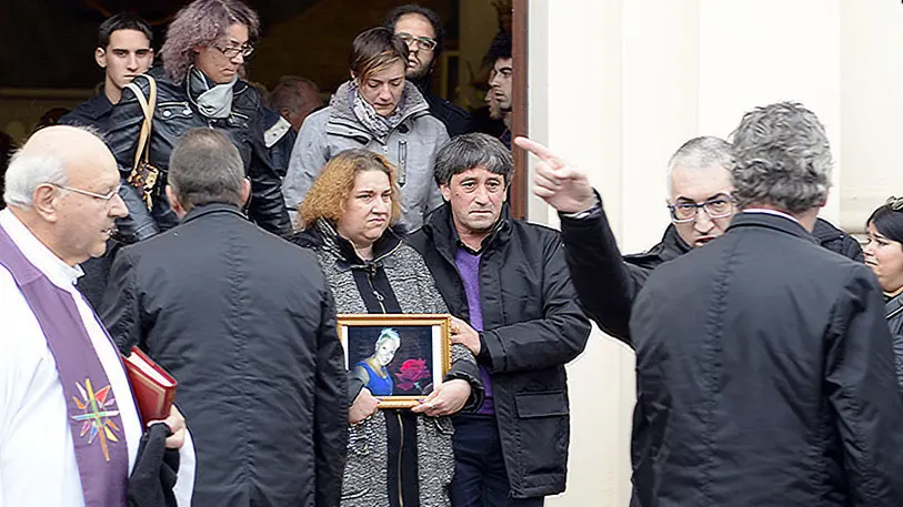 Borghesi Montebelluna funerale di Sabrina Tonietti, i genitori e le due sorelle
