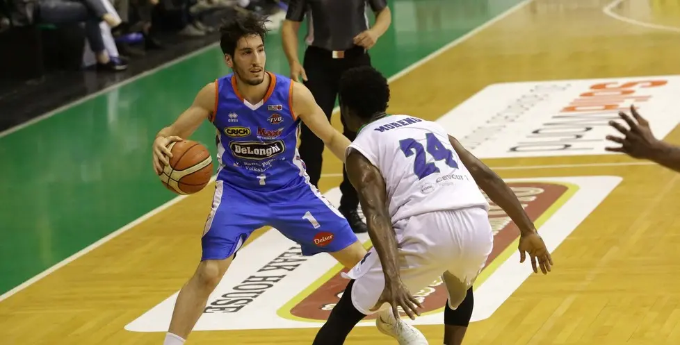 bolognini agenzia foto film villorba treviso basket -ferrara in foto sabatini