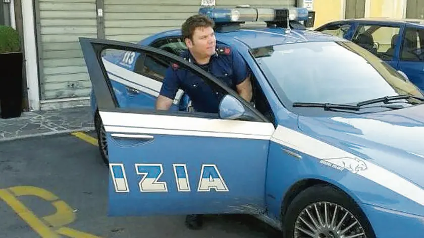Il poliziotto pordenonese Stefano Del Piero in servizio alla Questura di Treviso