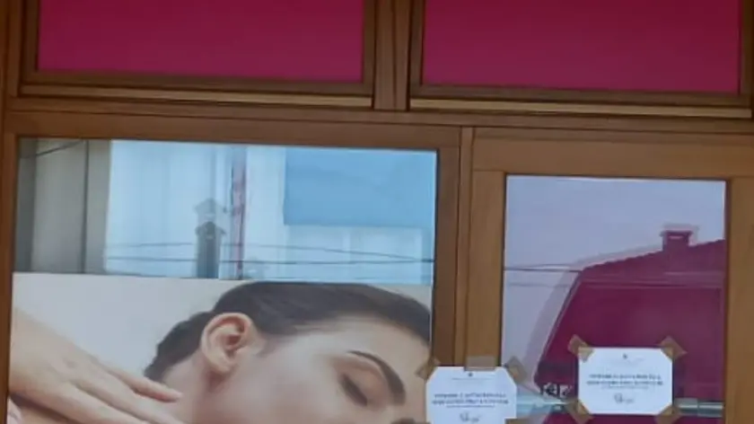 Il centro massaggi sequestrato a Breda di Piave