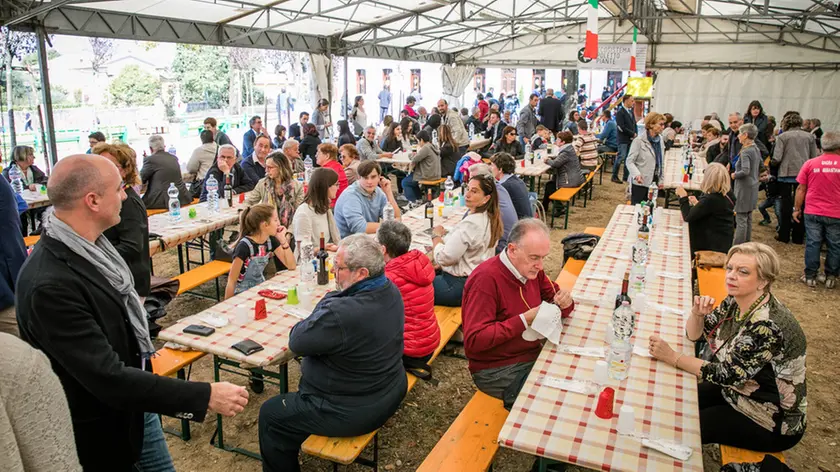 Allegranzi Colle Umberto pranzo asilo