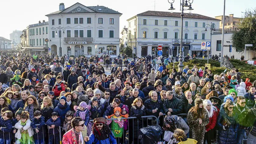 Borghesi Montebelluna sfilata di carnevale