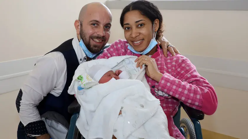 artico agenzia foto film treviso nuovi nati ospedale cà foncello in foto aisha esmeralda marchi beras con genitori eros marchi e villa tania beras