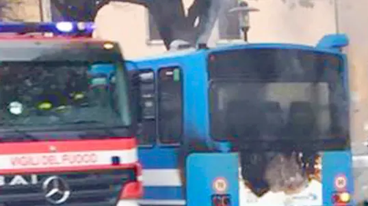 DeMarchi Castelfranco principio d'incendio bus studenti