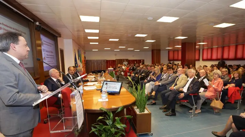 agostini agenzia fotofilm treviso convegno ordine dei medici in foto neo dottori iscritti all'ordine