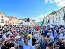 Piazza Ferretto stracolma per il comizio di Giorgia Meloni