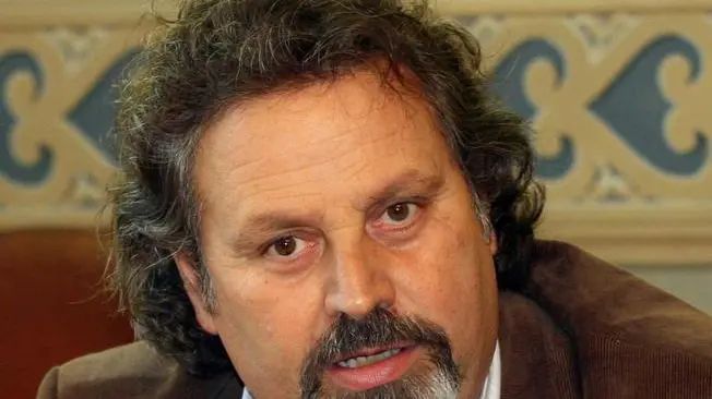 PASSERINI TREVISO VERBALE DI ACCORDO IN PREFETTURA ''SCONTO FAMIGLIE IN SITUAZIONE DI DISAGIO ECONOMICA'', IN FOTO PAOLINO BARBIERO CGIL AGENZIA FOTOGRAFICA FOTOFILM