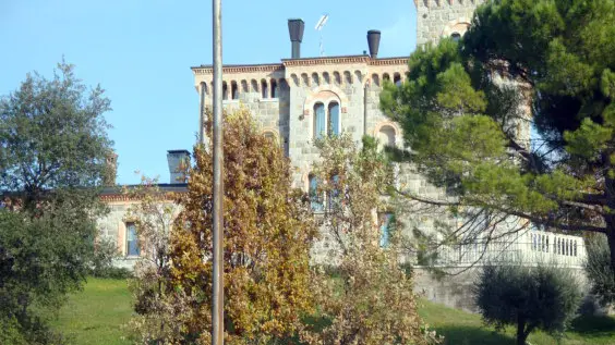 Borin Tarzo castello Varaschin