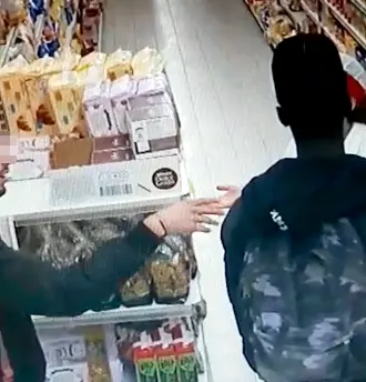 DeMarchi Castelfranco fermi immagini furti al supermercato Maxi