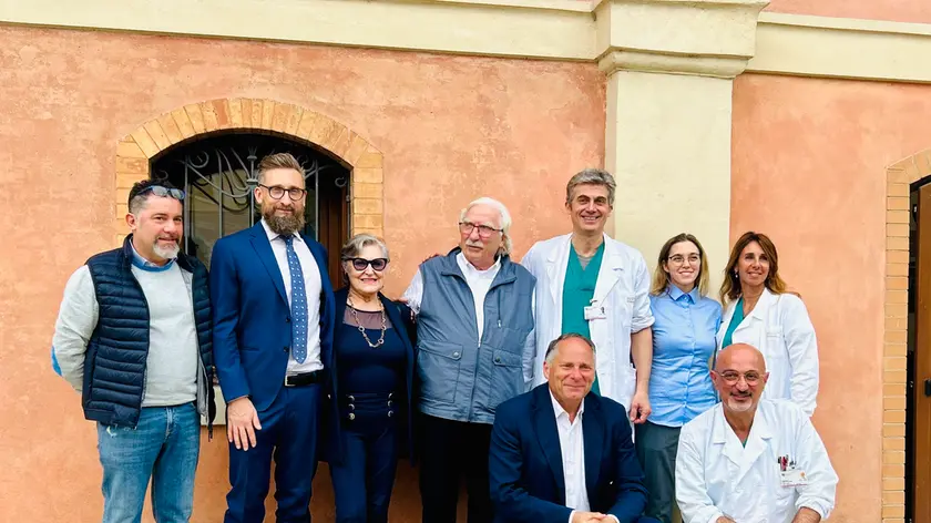 L'equipe del Ca' Foncello con la famiglia Vianello