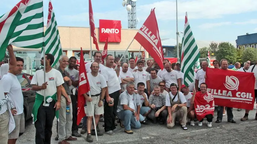 ALLEGRANZI SAN BIAGIO DI CALLALTA PROTESTA SINDACALE DIPENDENTI DELLA DITTA PANTO