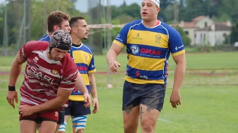 Leonardo Florian in campo con la maglia gialloblù del Villorba Rugby