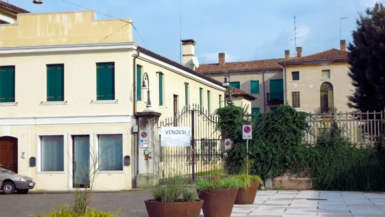 DeMarchi Castelfranco piazza Fusinato, 5 ex sede ENEL