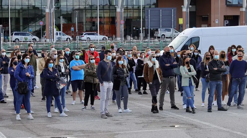 zago agenzia foto film treviso assemblea sindacale dipendenti aeroporto canova