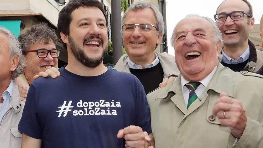 Zago Agenzia foto film Treviso gito al mercato matteo salvini