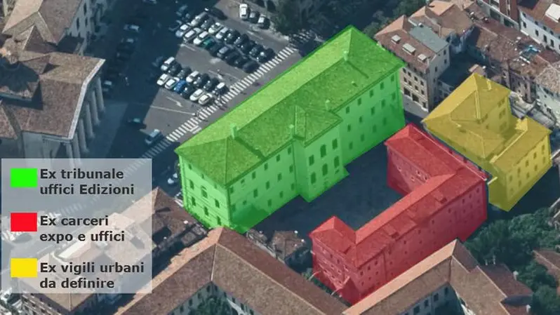 La mappa del piano di Benetton davanti la Duomo di Treviso