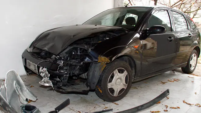 Bolognini Tezze Di Piave auto incidente con cinghiale