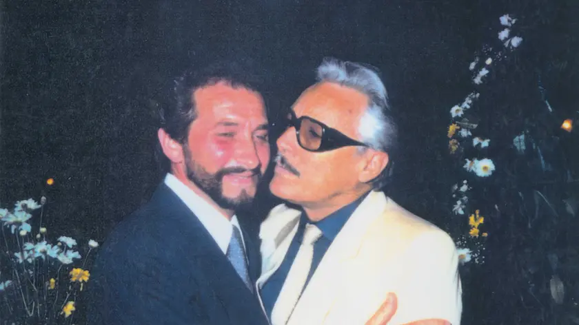 A sinistra un giovane Odino Marcon assieme a Mario Del Monoca