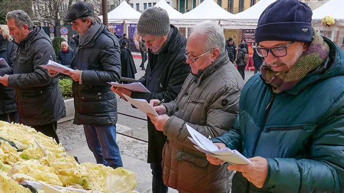 Agostini Castelfranco premiazioni radicchio variegato di Castelfranco giuria al lavoro