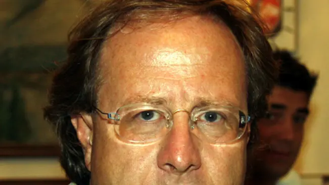 VITTORIO VENETO CACCIATORI CONSEGNA TESSERA PER USCITE CACCIA PRESIDENTE EZIO CASAGRANDE fotocronaca - vittorio veneto ritiro tessere venatorie