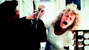 Un'immagine del film "Attrazione fatale"