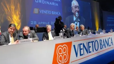 Un’assemblea nella sede di Veneto Banca