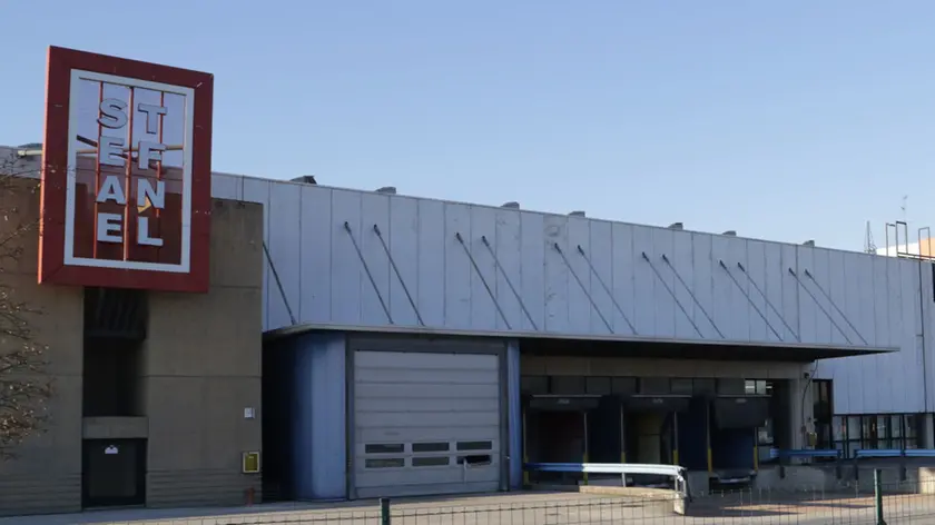de polo agenzia fotofilm ponte di piave stabilimento stefanel.