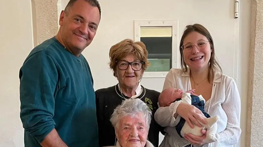 La famiglia trevigiana: cinque generazioni in foto