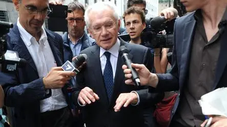 Una foto di archivio di Giuseppe Spinelli mentre esce dal tribunale di Milano dopo l'udienza del processo sul caso Ruby, Milano, 25 maggio 2012. ANSA/DANIELE MASCOLO