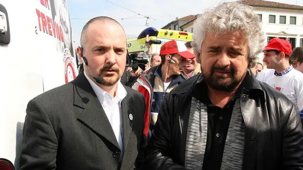 PASSERINI TREVISO BEPPE GRILLO IN PIAZZALE BURCHIELLATI AGENZIA FOTOGRAFICA FOTOFILM