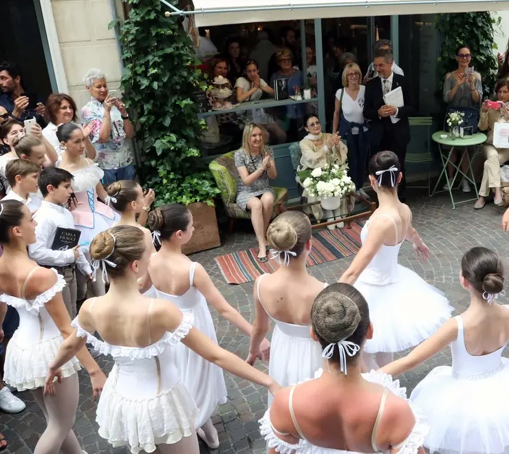 SPARVOLI AG.FOTOFILM TREVISO CARLA FRACCI IN VICOLO PALESTRO