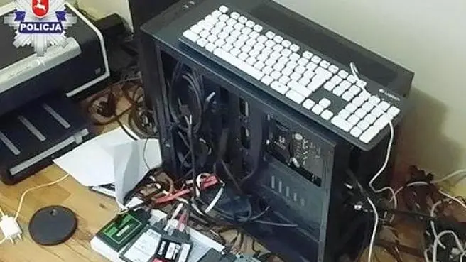 Un computer sequestrato in un’indagine sulla pirateria