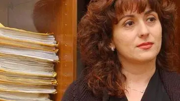 27/10/01 TV. Avv. Alessandra Nava. (Baschieri)..© Paolo Balanza