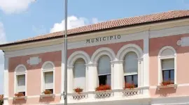 Il municipio di Maserada