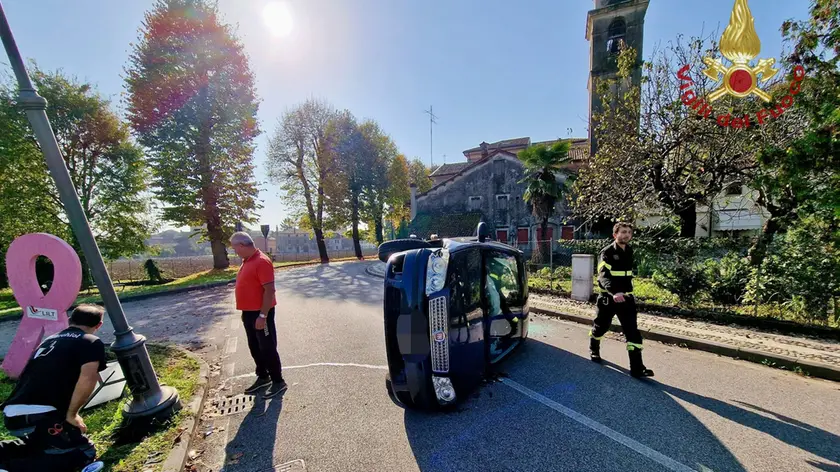 Incidente a Portobuffolè, ferita una donna di 82 anni